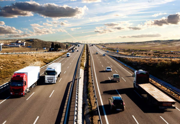 油價漲、運費低、交警罰,卡友們還能堅持多久? 油價漲、運費低、交警罰,卡友們還能堅持多久?