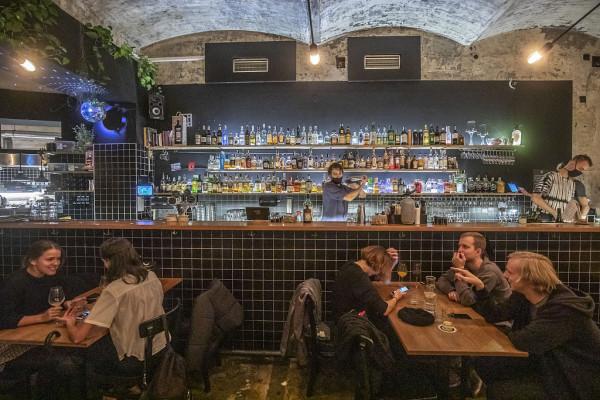 為預防癌症,世衛建議增加酒稅 為預防癌症,世衛建議增加酒稅