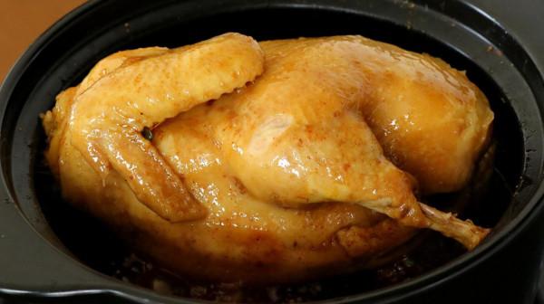 12道家常拿手菜，有葷有素有湯，色香味俱全，收藏宴客有面兒