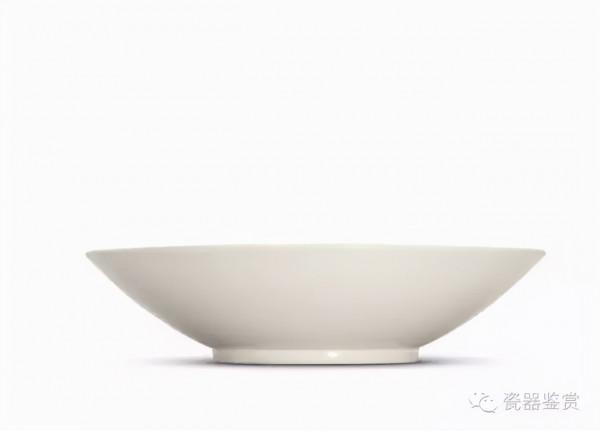 類銀類雪唐白瓷