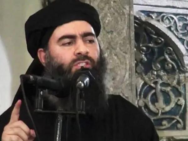 巴格達迪死亡細節：被軍犬撲倒，引爆炸彈背心，帶著2個孩子