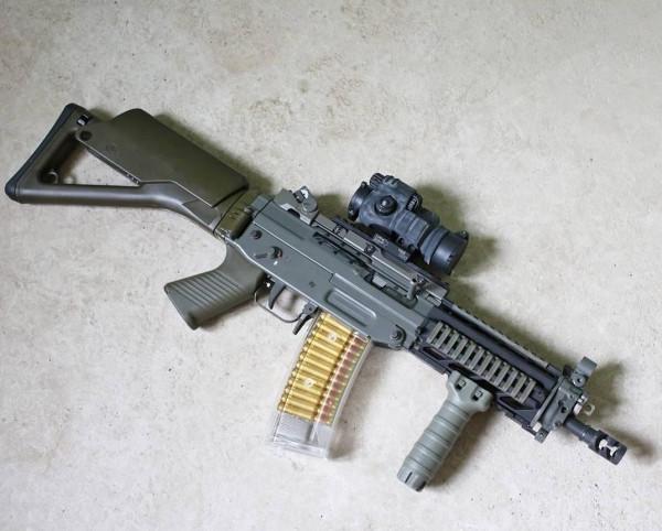 西方特種兵最常用的十大突擊步槍，你認為哪個型號最優秀呢