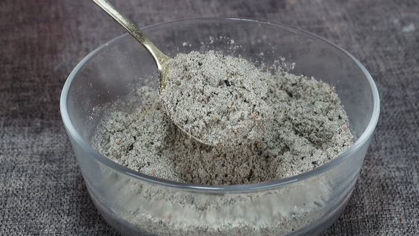 超市賣幾十元一袋的黑芝麻糊，看我5塊錢不到完美複製，細膩順滑