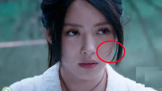 重新定義醜？影視劇裡的“毀容妝”，我笑到生氣，太不敬業了