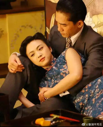 梁朝偉和湯唯,他和她是有了真感情的了 梁朝偉和湯唯,他和她是有了真感情的了