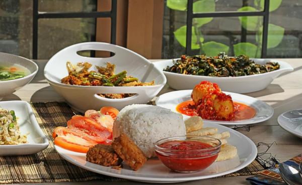 為何女性每天堅持運動，看起來卻很顯老？醫生：可能忽略了這幾點