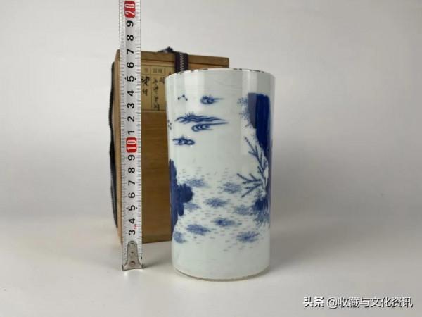崇禎青花人物山水筆筒鑑賞