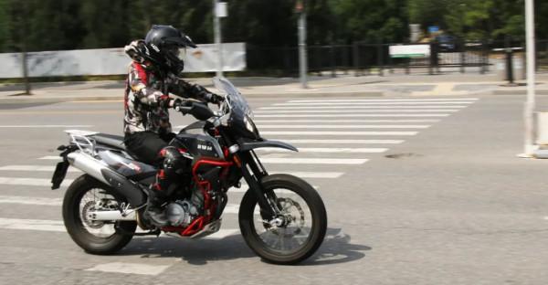 另一派拉力,綜合素質強悍 - 試駕SWM SD650 另一派拉力,綜合素質強悍 - 試駕SWM SD650