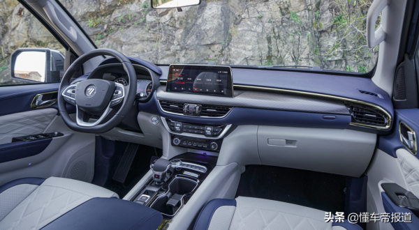 試駕 | 2.0T柴油機+採埃孚8AT，挑戰長城炮？福田大將軍表現如何