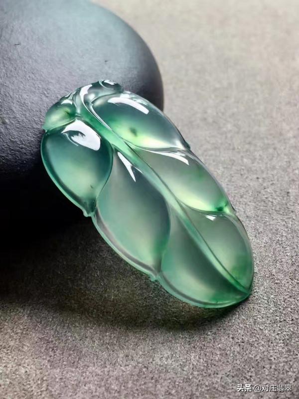 翡翠戴久了會變種？人養玉，玉養人的科學依據是什麼？