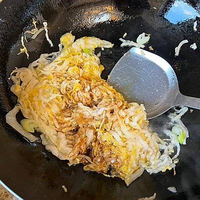 這道酸菜燉大骨太銷魂,連吃3天都不膩 這道酸菜燉大骨太銷魂,連吃3天都不膩