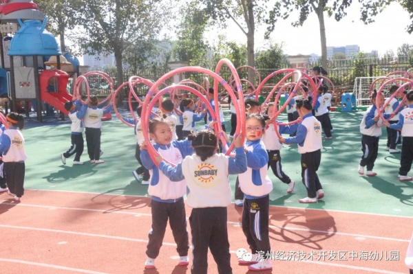中海幼兒園開展早操展示活動