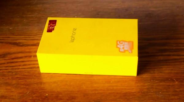 老人機玩出新功能，體驗國產樂豐V8，這兩個設計既貼心又好用