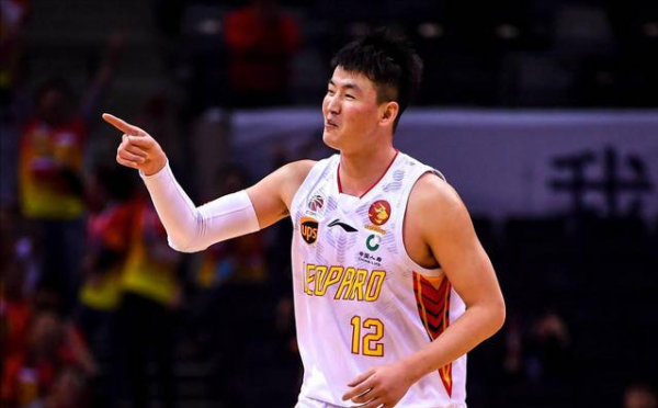 點評新賽季CBA前六輪比賽,場均貢獻20分,本土球員誰能做到? 點評新賽季CBA前六輪比賽,場均貢獻20分,本土球員誰能做到?