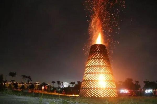 潮汕中秋燒塔習俗