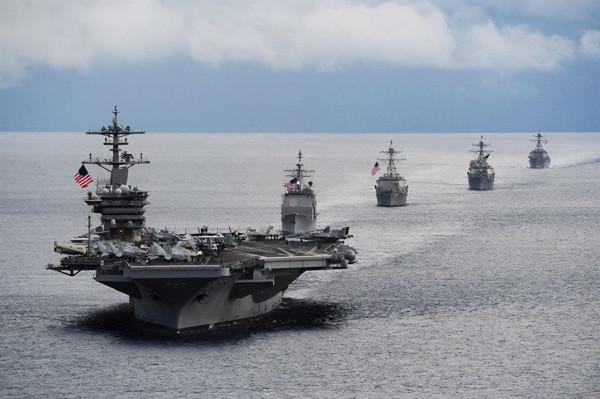 美軍大部隊來了？中美南海“交手”衛星圖曝光！我國防部深夜亮劍