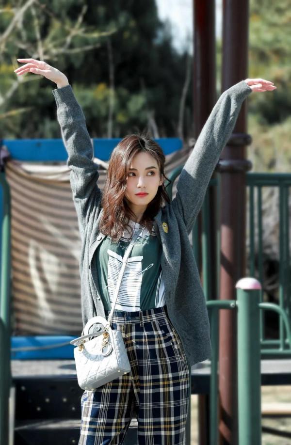 路晨，實力與顏值兼具的人氣小花旦