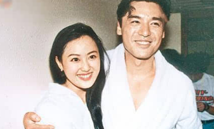 章小蕙：富豪鍾鎮濤為她破產，富豪陳曜旻為她離婚，她有何魅力？