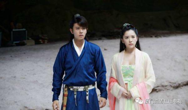 任嘉倫早年和闞清子及老婆聶歡合作的神劇，真的很好看