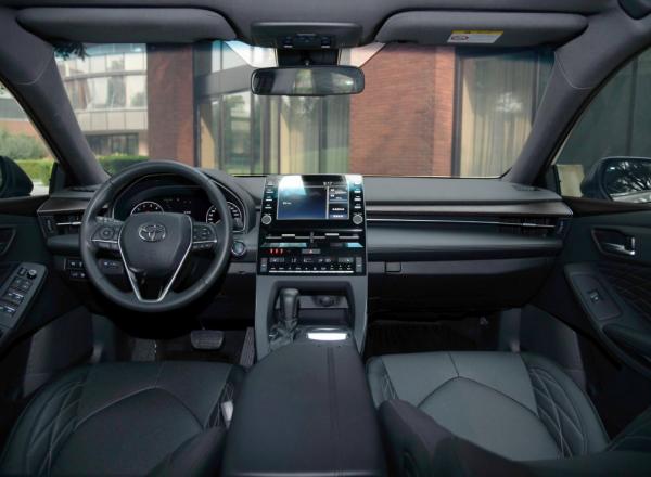 豐田亞洲龍:TNGA加持,號稱小“ES”,是20萬級的好選擇嗎? 豐田亞洲龍:TNGA加持,號稱小“ES”,是20萬級的好選擇嗎?