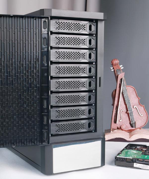 儲存空間不足看這裡，麥沃硬碟櫃秒變大容量