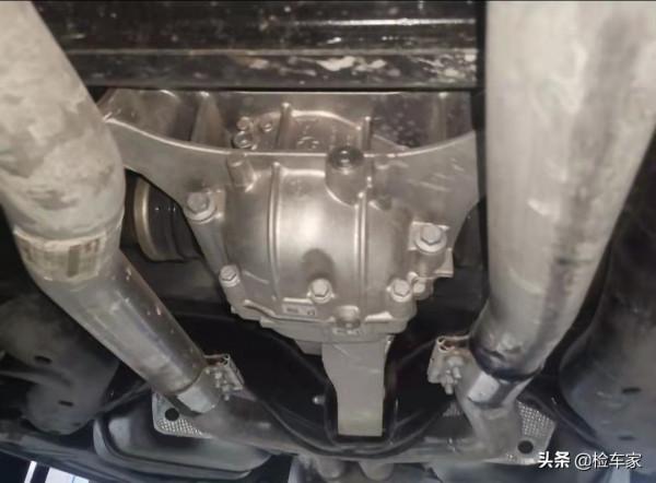 有錢任性!為綠牌花68萬買輛保時捷卡宴混動,網友:這是個祖宗 有錢任性!為綠牌花68萬買輛保時捷卡宴混動,網友:這是個祖宗