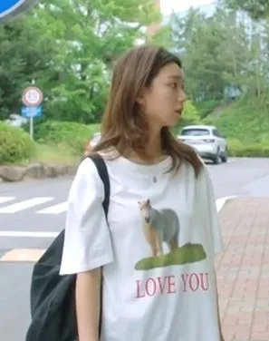 這個被嘲矮的超模火了!一臉硬傷,為啥還被Dior、Prada搶著寵? 這個被嘲矮的超模火了!一臉硬傷,為啥還被Dior、Prada搶著寵?