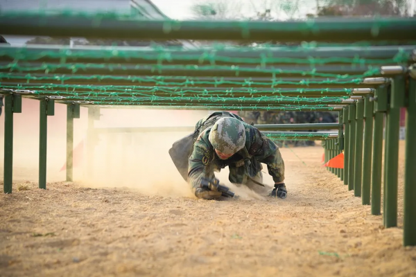 期末考試季?巧了,東風快遞員也是 期末考試季?巧了,東風快遞員也是
