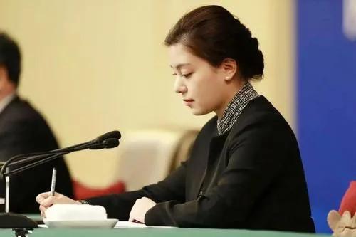 外交部“四大女神”:內外兼修、有才有顏,堪稱祖國“門面” 外交部“四大女神”:內外兼修、有才有顏,堪稱祖國“門面”