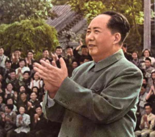 騎毛驢去看毛主席的庫爾班,臨終:後代參軍報國,重孫女完成遺願 騎毛驢去看毛主席的庫爾班,臨終:後代參軍報國,重孫女完成遺願