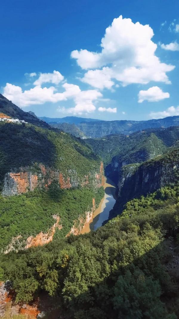 珠江源:古老神奇的高原山水 珠江源:古老神奇的高原山水