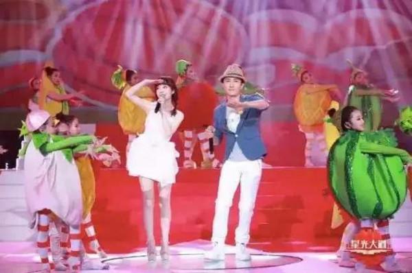 “網紅”馮提莫和真正的明星到底差在哪？有些事情她也很無奈