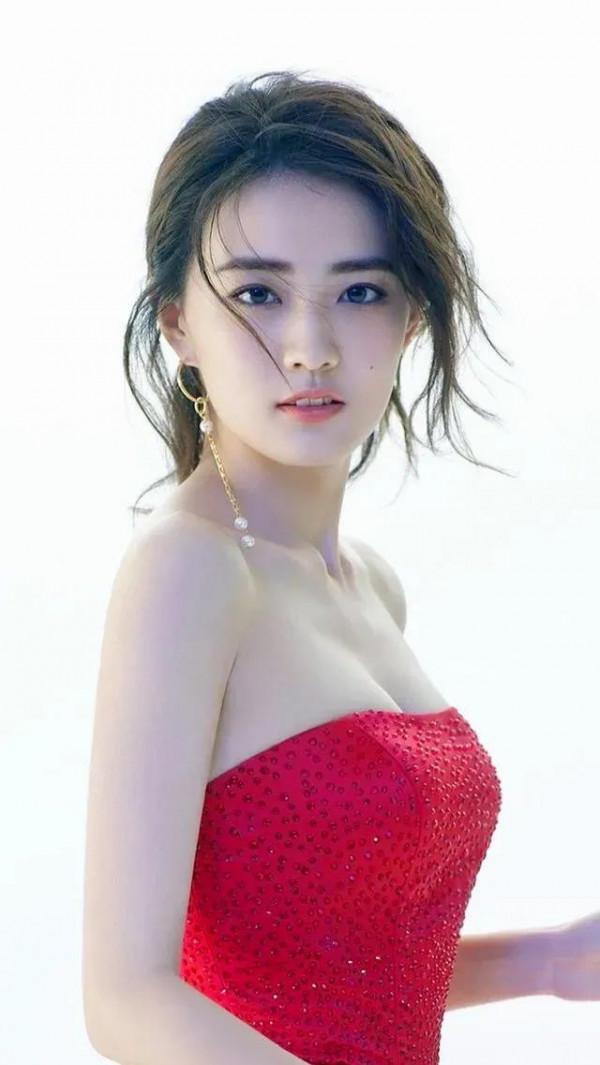 11年軍齡美女徐璐：高畫質美圖欣賞