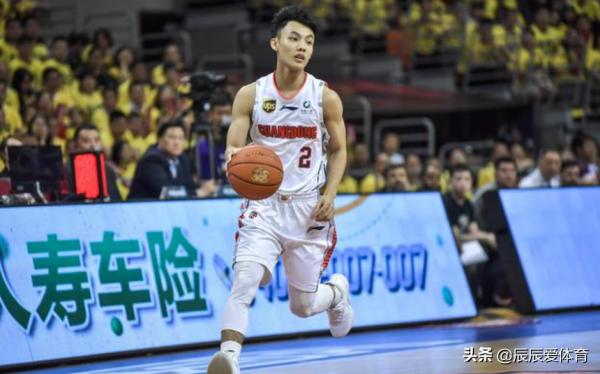 盤點CBA明星球員綽號,易建聯的最多,朱芳雨最霸氣,蘇偉接地氣 盤點CBA明星球員綽號,易建聯的最多,朱芳雨最霸氣,蘇偉接地氣