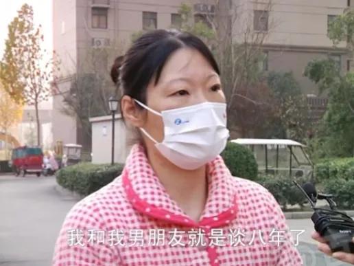 “他說借多少還多少”39歲女子借錢養男友8年，男友：兩人不合適