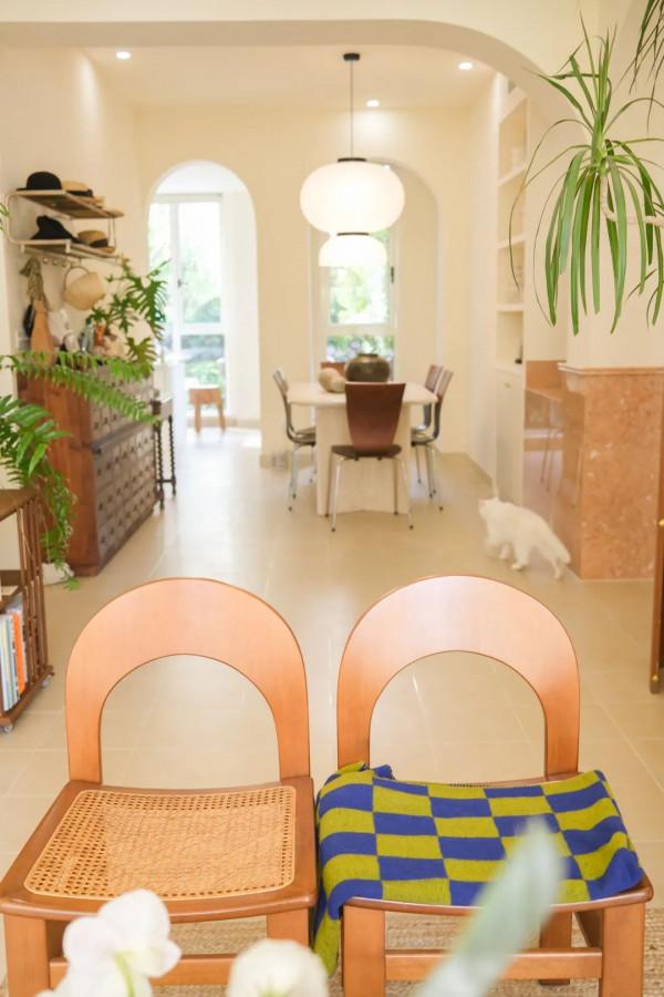 她在30歲前實現了家的夢想：落地窗大浴缸，春看櫻花秋賞楓葉