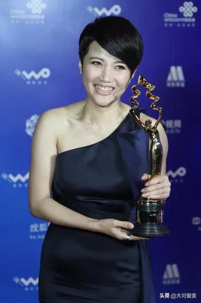 顏丙燕8奪影后，演技線上