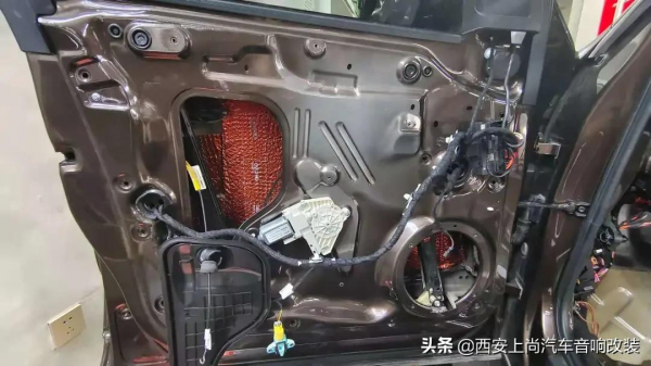 飽滿聽感著重細膩人聲,奧迪Q5無損升級德國原裝進口RS系列音響 飽滿聽感著重細膩人聲,奧迪Q5無損升級德國原裝進口RS系列音響