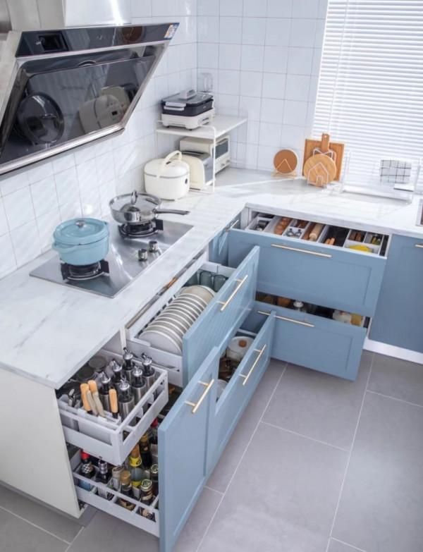 女主115㎡輕奢風,懸空大理石電視背景牆,很有格調 女主115㎡輕奢風,懸空大理石電視背景牆,很有格調