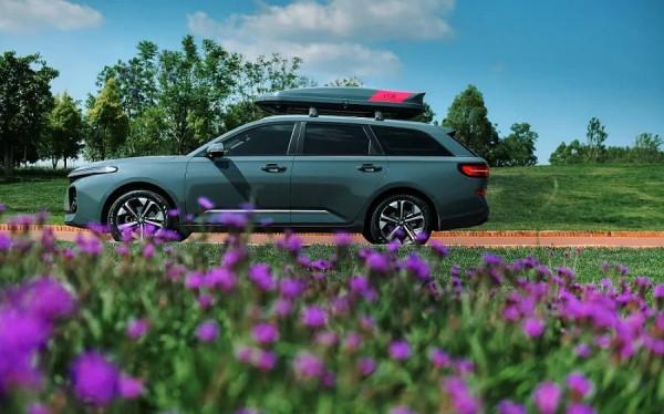 10萬元的旅行車，多種空間變換方式，評測寶駿Valli