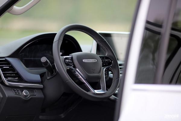 家用MPV新玩法,旅行兼具城市通勤!實拍上汽大通MAXUS旅行家G20 家用MPV新玩法,旅行兼具城市通勤!實拍上汽大通MAXUS旅行家G20