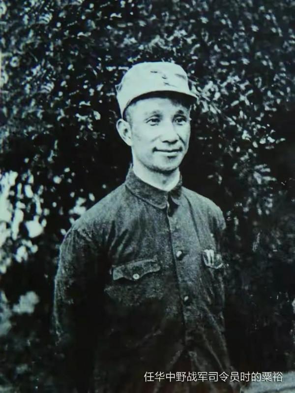 一組老照片：偷玉米的小嶽嶽和最美的神鵰俠侶