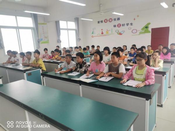 五星二小舉行學校食堂管理座談會 五星二小舉行學校食堂管理座談會