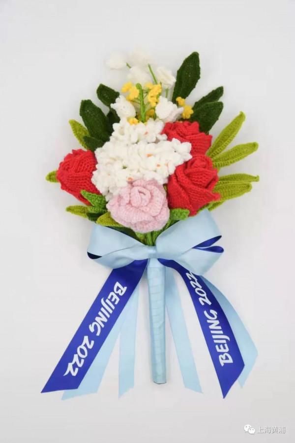 “永不凋謝”的北京冬奧會頒獎花束，出自這個黃浦奶奶之手