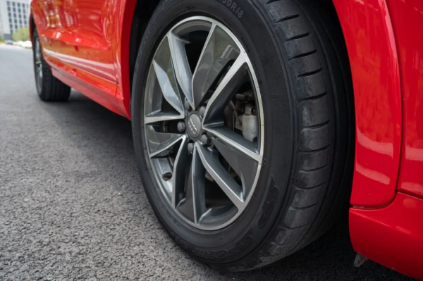 頂配!緊湊級SUV的領跑車型——奧迪Q3 全時四驅運動型 頂配!緊湊級SUV的領跑車型——奧迪Q3 全時四驅運動型