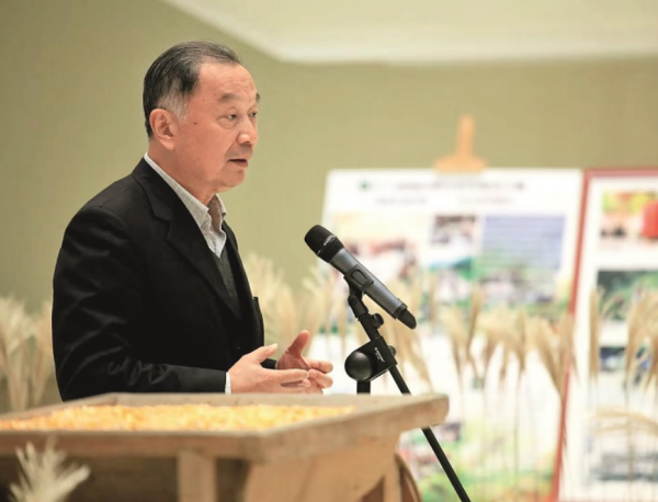 溫鐵軍：中國崛起不易，不斷被美國“吸血”，像頭牛被扒了兩張皮