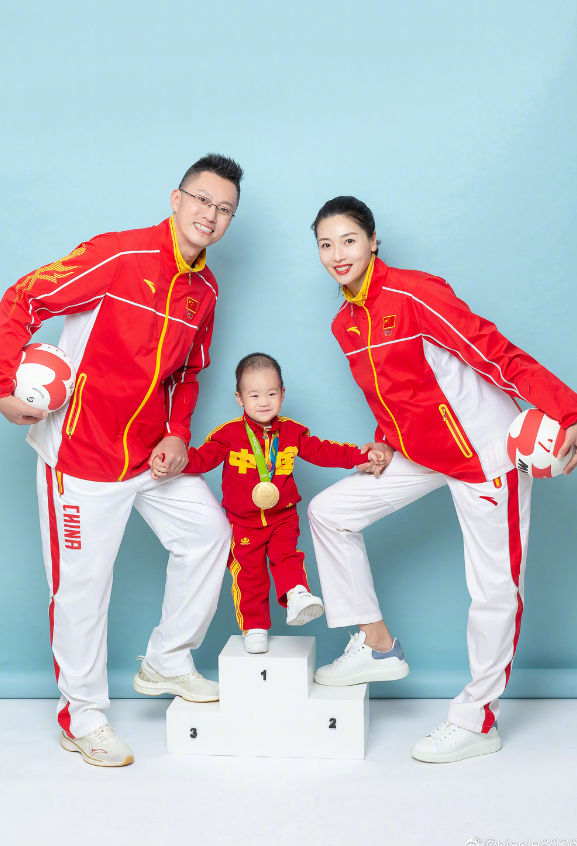 “中國女排排花”魏秋月：與老公15歲就相識，卻因郎平走到一起