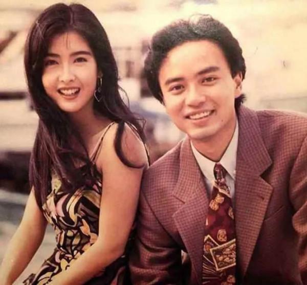 一組周慧敏的老照片曝光，一定有你沒見過的