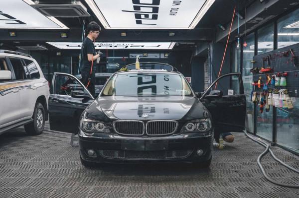 「兼修內外」整備一臺08年的寶馬730LI,重覽那年登陸的絕塵風華 「兼修內外」整備一臺08年的寶馬730LI,重覽那年登陸的絕塵風華