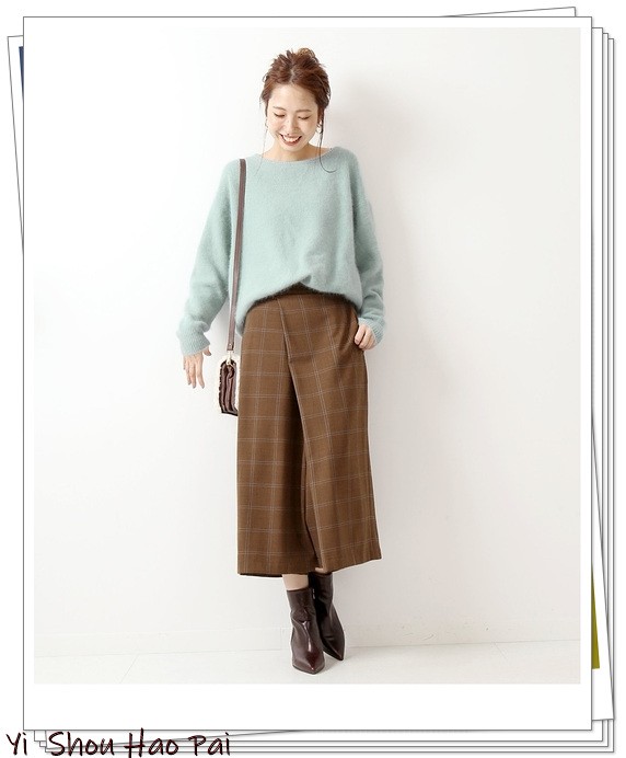淺藍色針織衫的27種搭配圖例!用冷色調穿出輕熟高雅的感覺 淺藍色針織衫的27種搭配圖例!用冷色調穿出輕熟高雅的感覺
